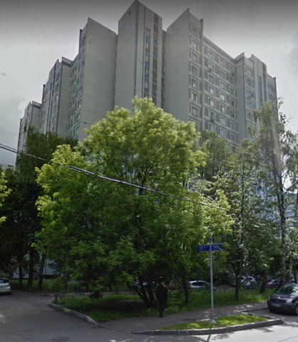 дом 10 на Кунцевской улице в Москве