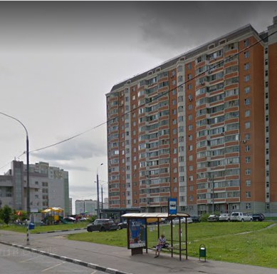 дом 8 на улице Маршала Савицкого в Москве