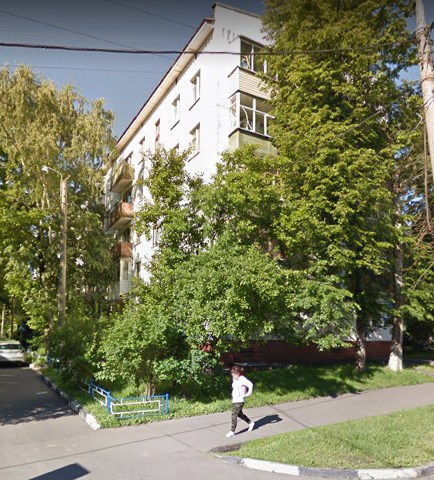 дом 8 на Нагорном бульваре в Москве