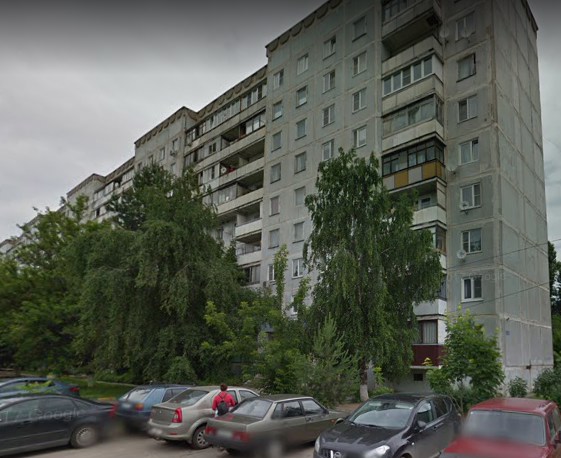 дом 12 на улице Космонавтов в Щербинке