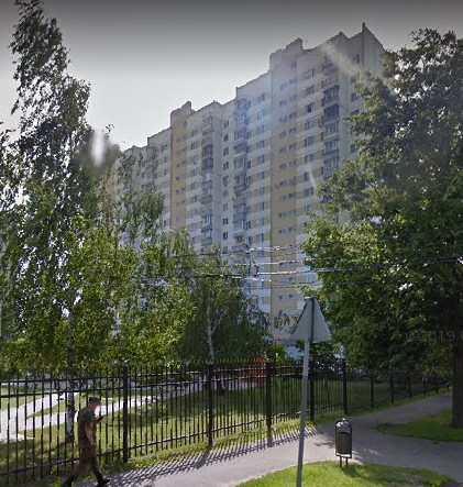 дом на улице Героя России Соломатина дом 3 в Мосрентгене