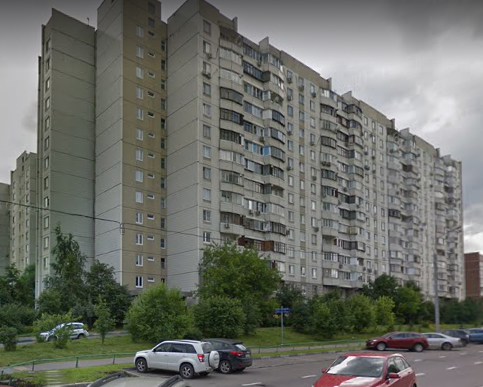 дом 8 корпус 1 на Новокосинской улице в Москве