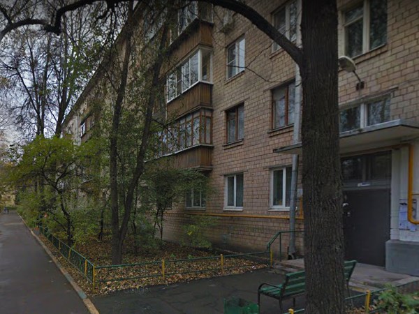 дом 13 на Тучковской улице в Москве