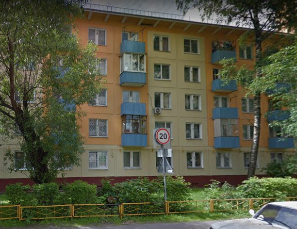 дом на Комсомольской улице дом 7 в Реутове