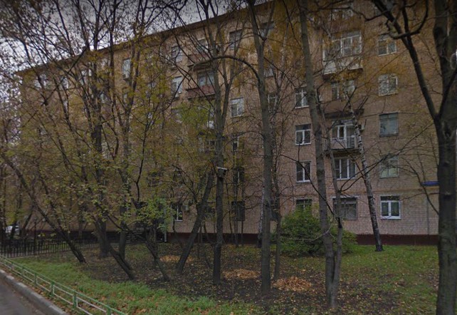 дом на улице Черняховского дом 8 в Москве