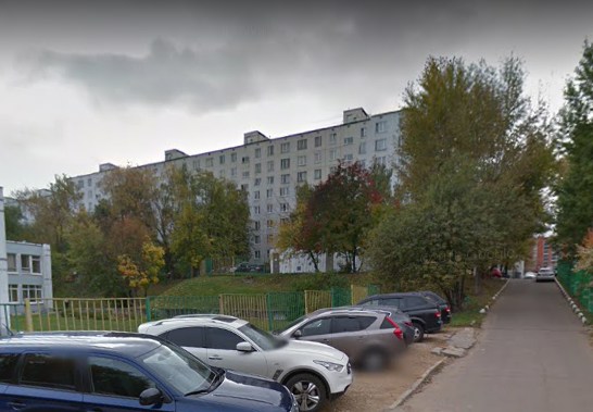 дом 35 корпус 1 на Днепропетровской улице в Москве