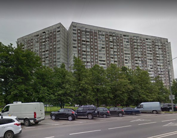 дом 13/12 на Литовском бульваре в Москве