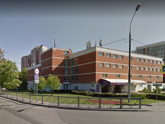 дом на улице Маршала Захарова дом 18 корпус 1 в Москве