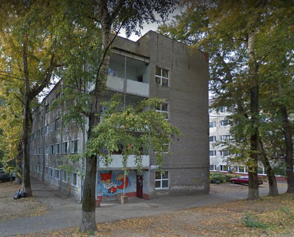 дом 2 на улице Бондарева в Дзержинском