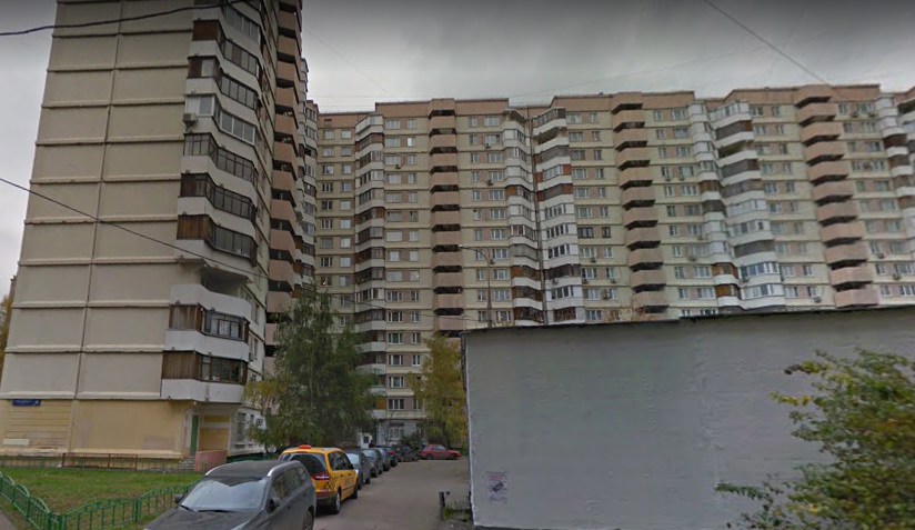 дом 36 в проезде Черепановых в Москве