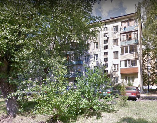 дом на улице Строителей дом 1 в Дзержинском