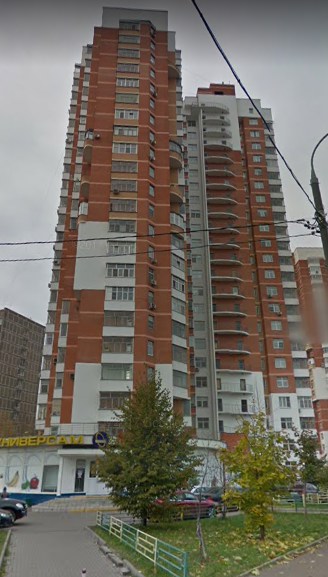 дом 13 в проезде Черского в Москве