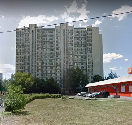 дом 11 на улице Маршала Голованова в Москве