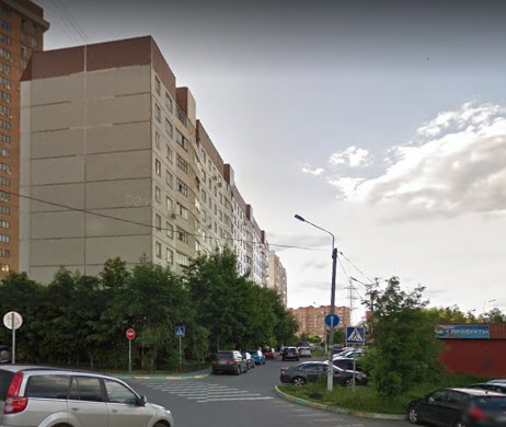 дом 27 на бульваре Маршала Крылова в Одинцово